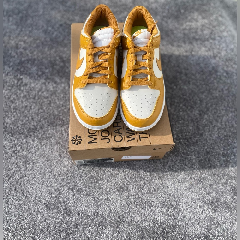 Women’s Size 8 Nike Dunk Low Next Nature Phantom/Gold Suede-White-Volt